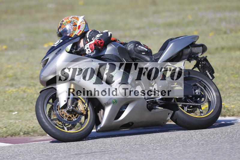 /05 07.04.2026 Cornu Master School ADR/Gruppe gruen/30